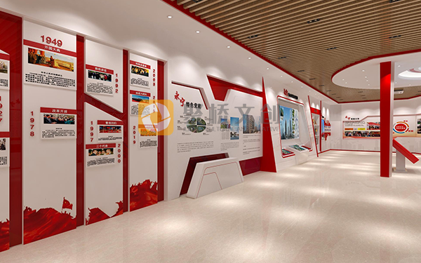 黨建館是展示黨的理論、黨的歷史和黨的成就的重要場(chǎng)所，設(shè)計(jì)裝修過程中的細(xì)節(jié)至關(guān)重要。下面，聚橋文創(chuàng)將從幾個(gè)方面來介紹黨建館設(shè)計(jì)裝修過程中需要注意的細(xì)節(jié)。